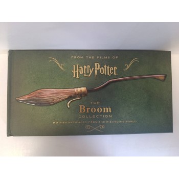 Kosmetinis defektas Harry Potter The Broom Collection Insight Editions